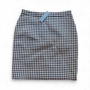 Ann Taylor Houndstooth Pencil Skirt in Navy Blue and Pink